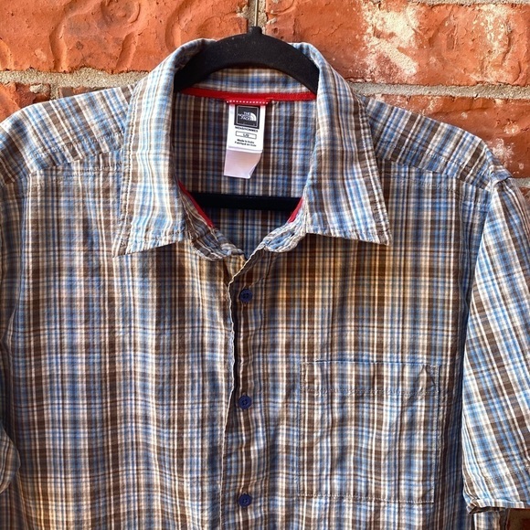 The North Face Mens Large Brown Blue Plaid Collar Button Down Short Sleeve Shirt - Picture 2 of 9